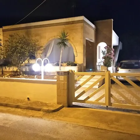 Nyaraló Felice Torre Suda